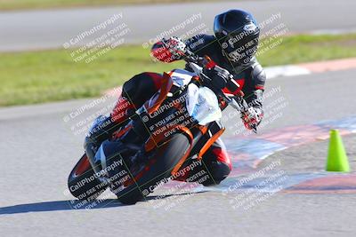 media/Jan-20-2023-Fastrack Riders (Fri) [[f2ad32aba3]]/Level 3/session 5 turn 13/